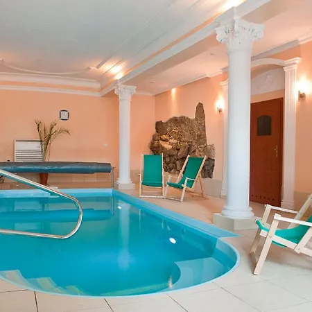 Restauracja Kwisa 1 *